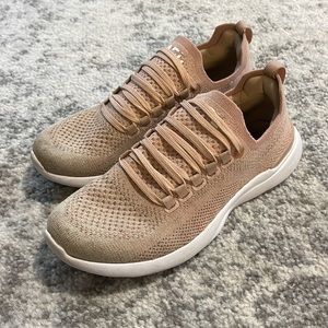 Women's TechLoom Breeze APL